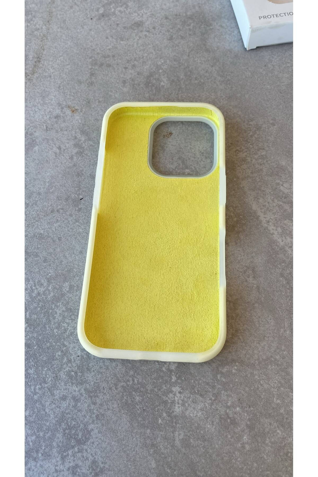 iPhone 16 Pro Kılıf Magsafe Özellikli Soft Silikon Kılıf Kamera Korumalı Kadife İç Yüzey Mat Premium Koruma