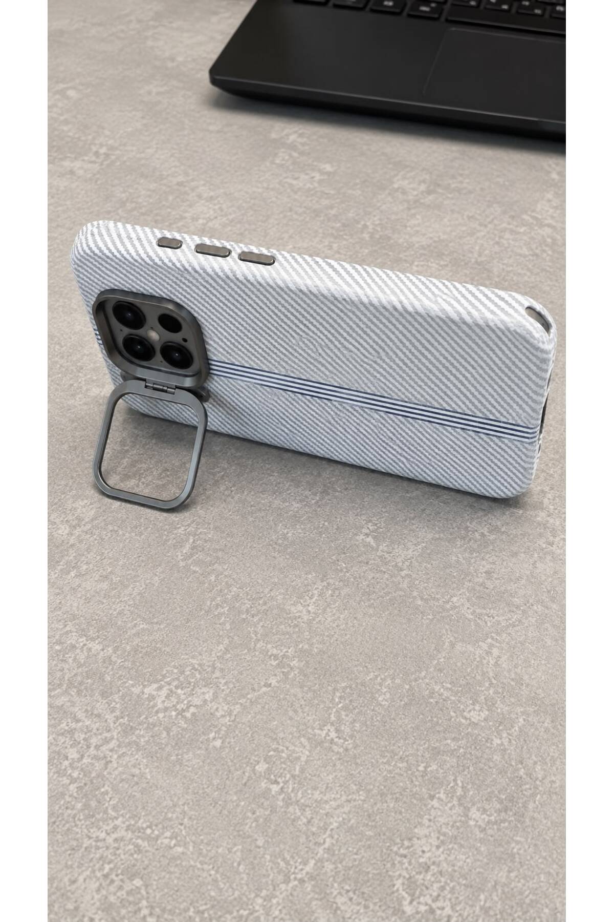 İphone 16 Pro Max Uyumlu MagSafe Şarj Özellikli M Kasa Tipi Karbon Premium Telefon Kılıfı
