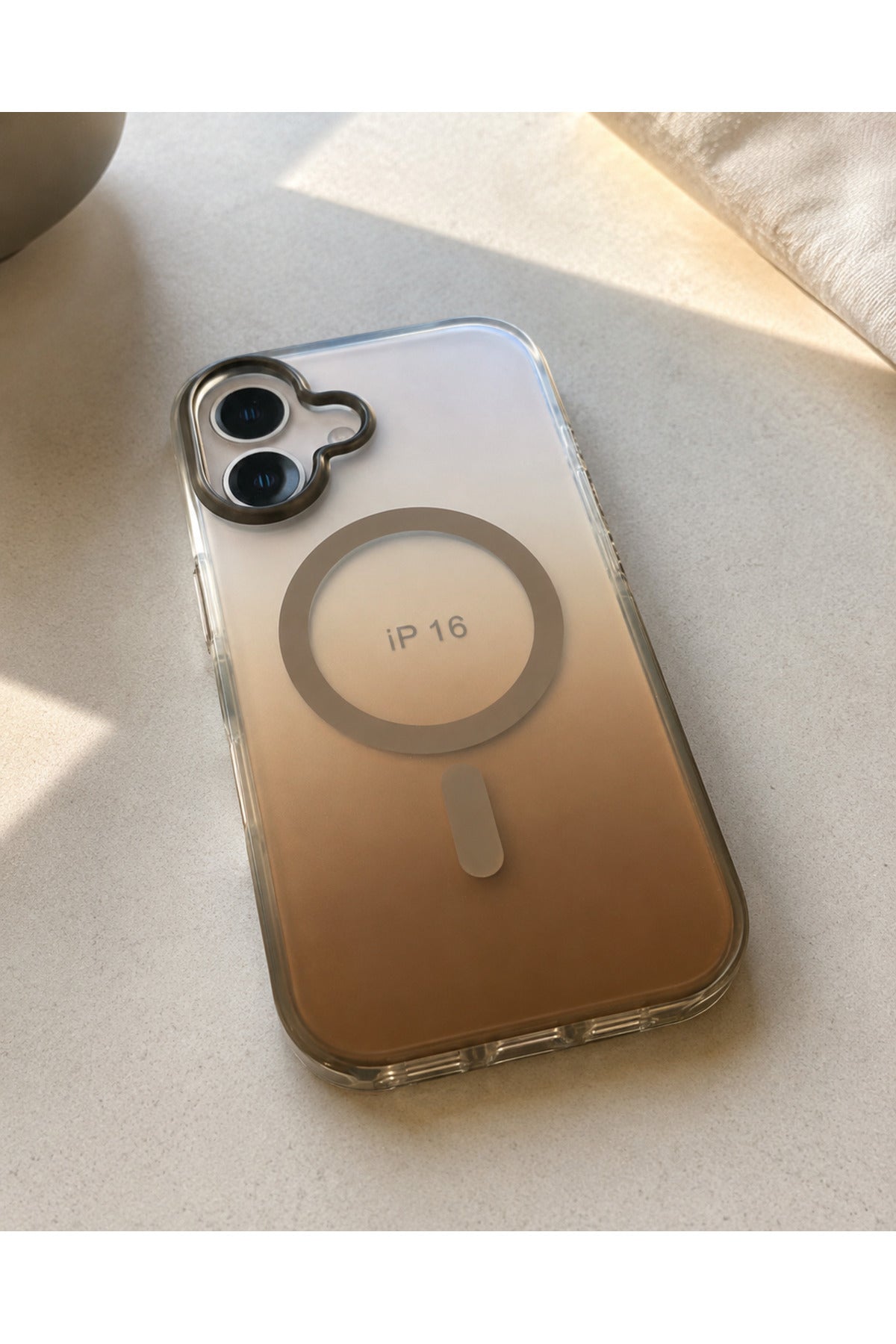 İphone 16 Uyumlu Magsafe Şeffaf Degrade Kılıf Kamera Korumalı Darbe Emici