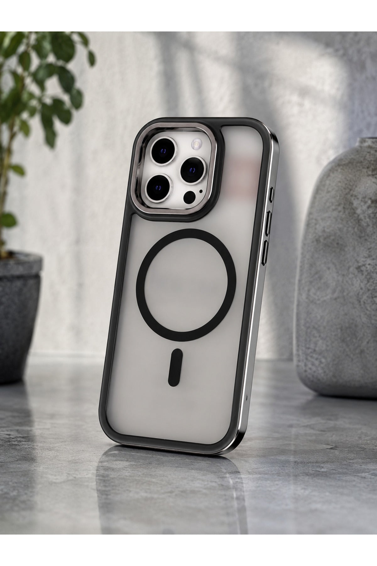 iPhone 16 Pro Uyumlu MagSafe Kılıf Mat Şeffaf Darbe Korumalı Kamera Korumalı Krom Çerçeveli Premium Silikon Telefon Kılıfı
