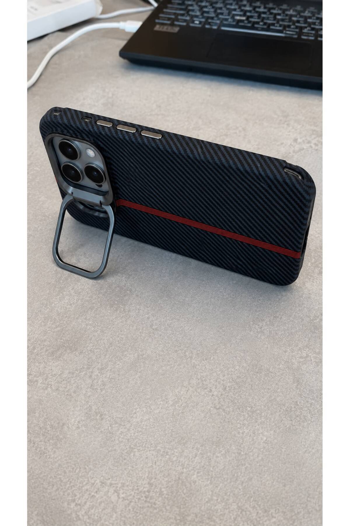 İphone 16 Pro Max Uyumlu MagSafe Şarj Özellikli M Kasa Tipi Karbon Premium Telefon Kılıfı