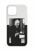 WOTOBEUS Atatürk Desenli İçi Kadife Premium Kalite Lansman Telefon Kılıfı — beyaz stüdyo fonu, 850 × 1274