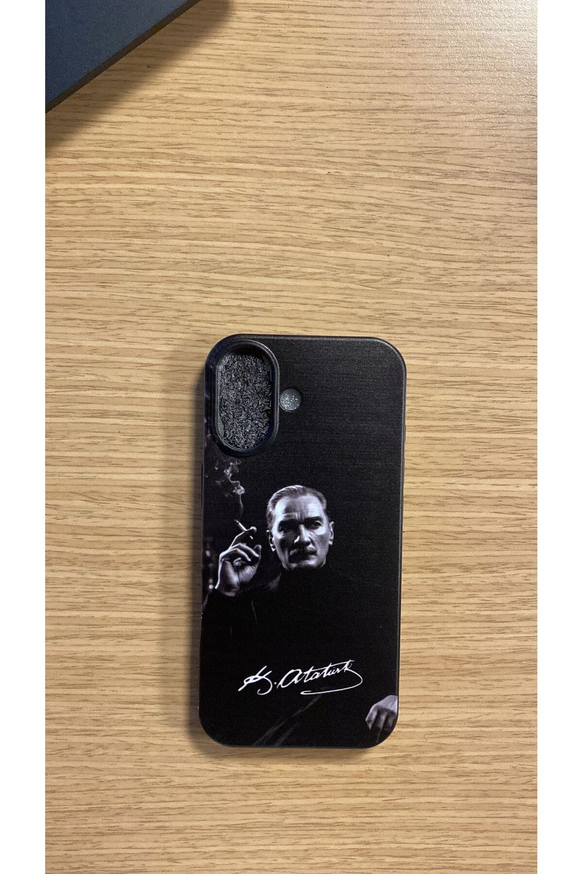 WOTOBEUS Atatürk Desenli İçi Kadife Premium Kalite Lansman Telefon Kılıfı